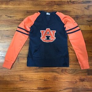 Columbia Auburn Pullover Hoodie Hooded Sweatshirt Shirt
Size Youth Medium Unisex